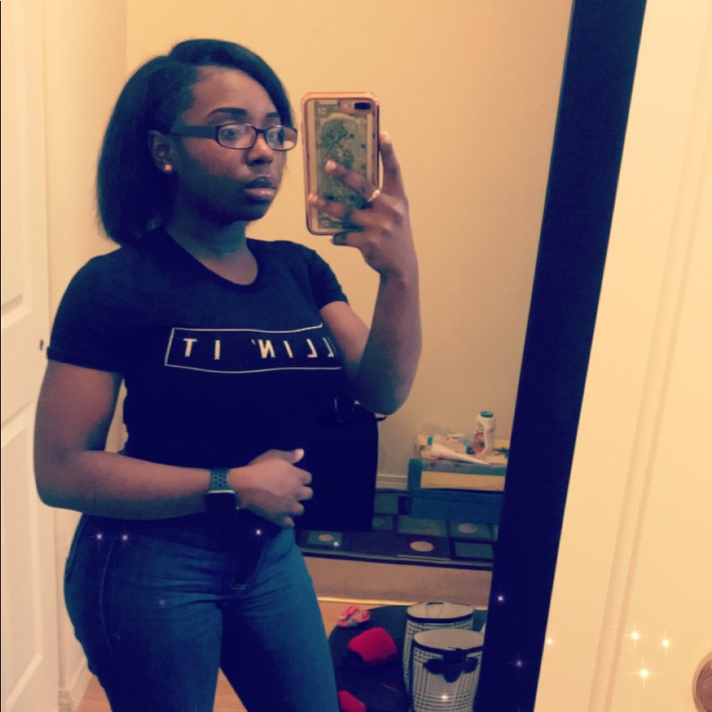 Meet your Posher, Jaila